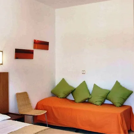 Irinoula * Livadia (Tilos)