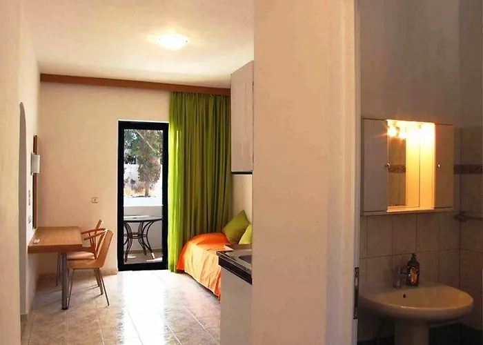 Irinoula * Livadia (Tilos)